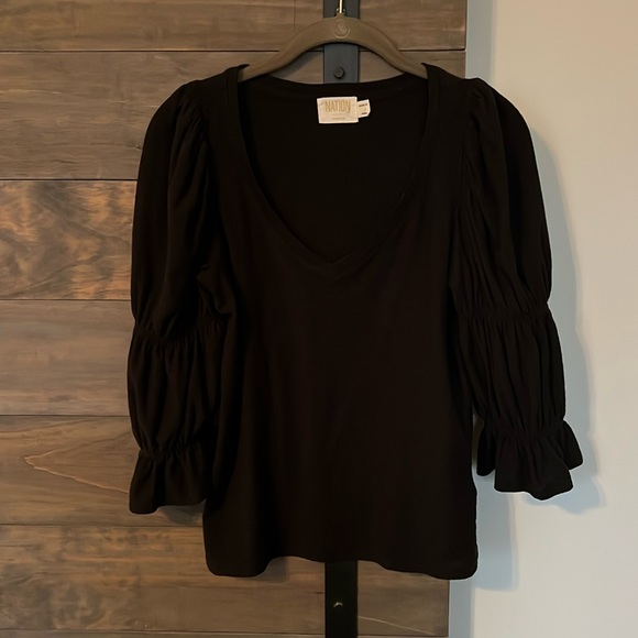 Nation LTD. Size small. 100% Pima cotton - Picture 1 of 6